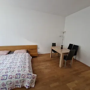 Apartament Keinergasse 18-contactless Check-in!, Wiedeń