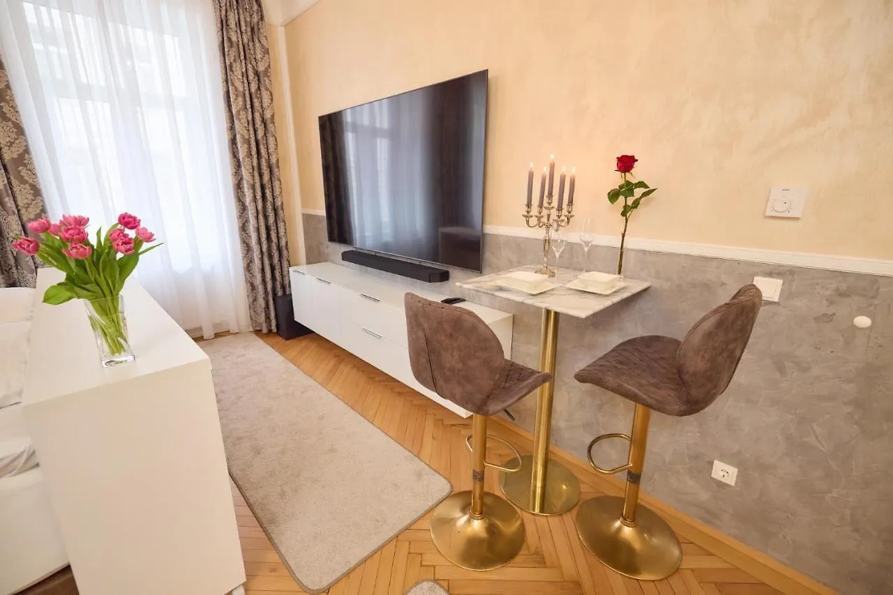 Sophies Place Augarten - Imperial Lifestyle City Apartments Vienna Parking 0*,  Austria